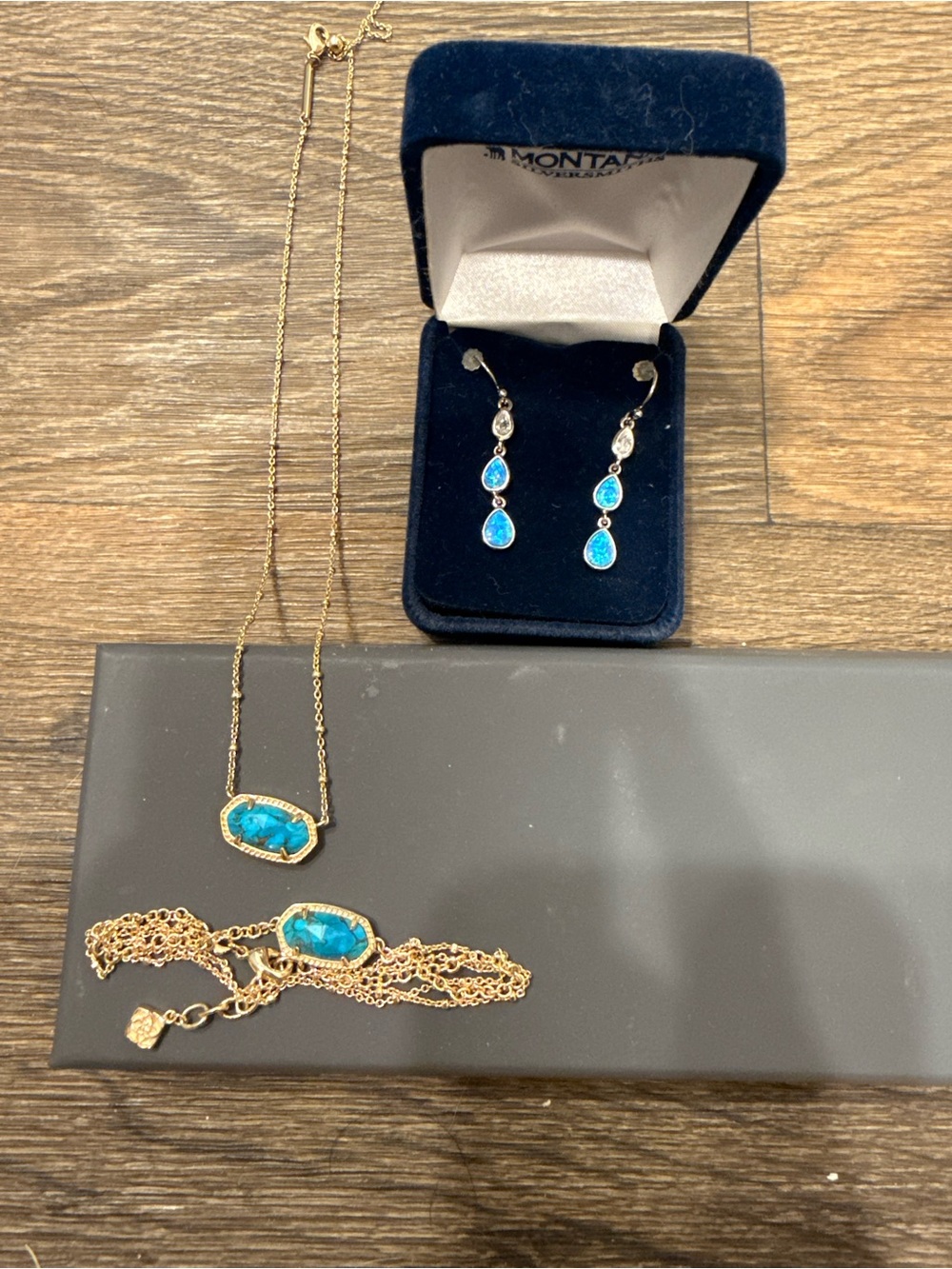 Kendra Scott Gold and Turquoise Necklace & Bracelet